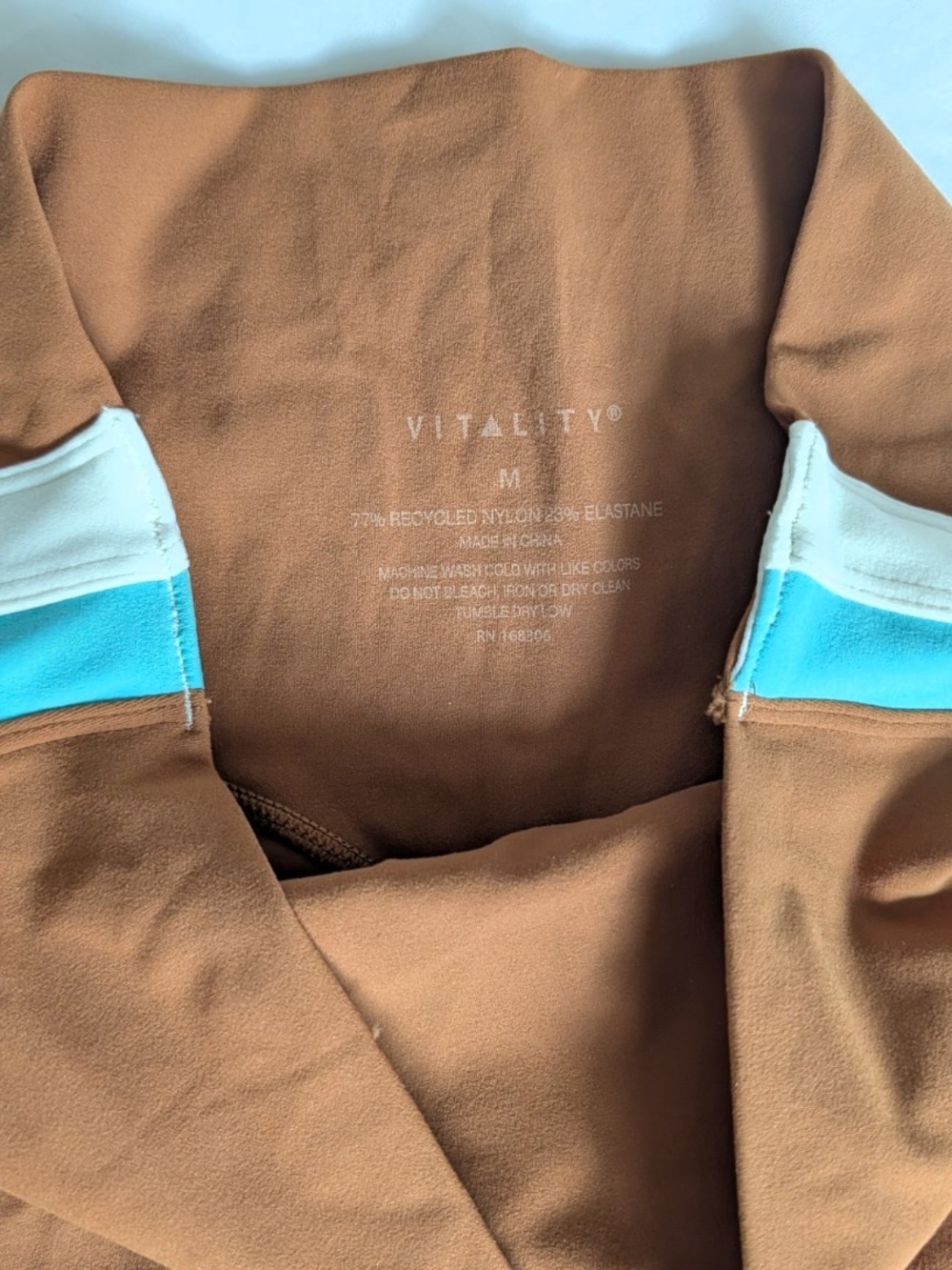 Vitality Cloud II Toffee Contrast Set: Tank, Sports Bra, Leggings + Shorts - Picture 10 of 14